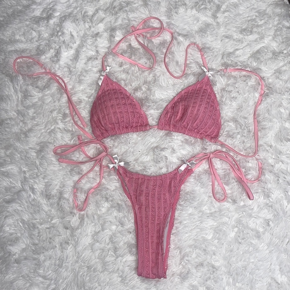 Pink bikini set